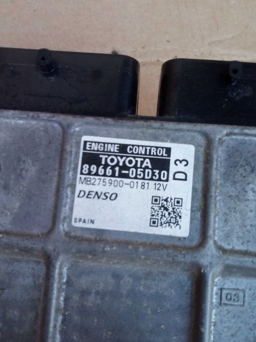 toyota AVENSIS T27 09-12    2,0 d-4d 126km zestaw startowy komputer