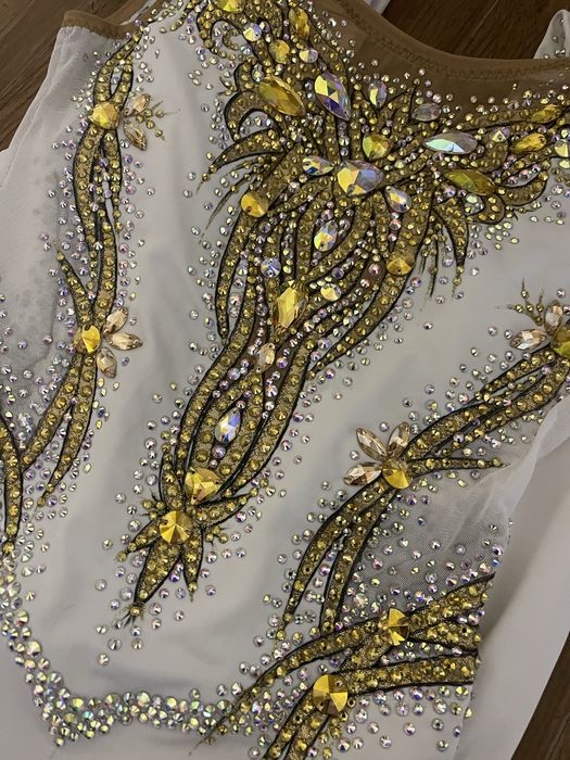 Купальники для художньої гімнастики