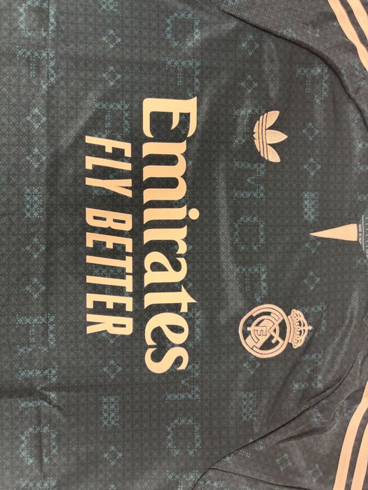 Camisola Real Madrid Alternativa 26/27