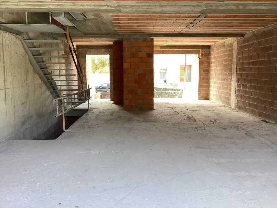 Moradia em banda Lamaçães