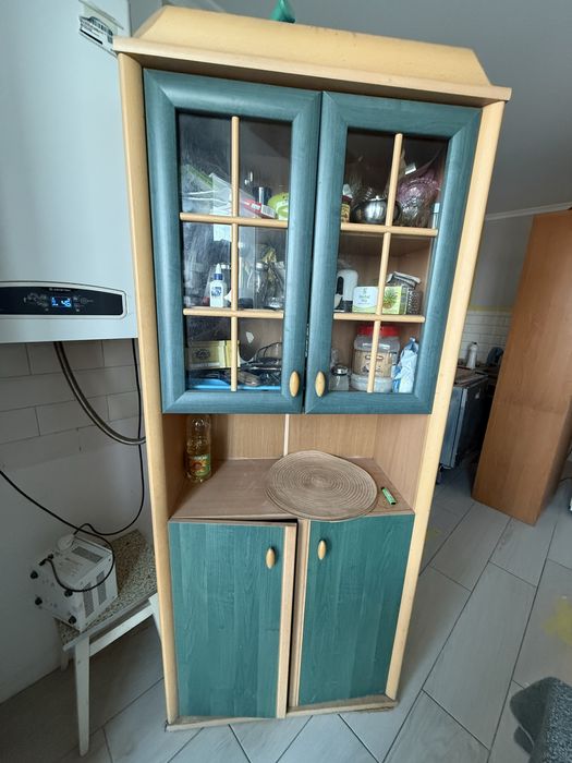 Віддам дві шафи