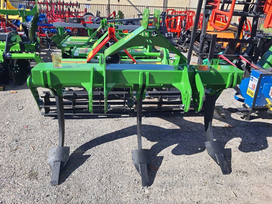 Głębosz M-TYTAN 2250