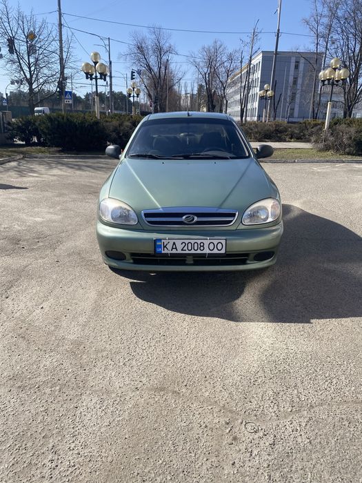 Автомобіль ланос 16