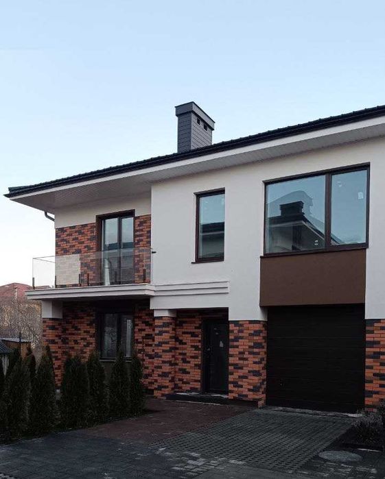 Дуплекс з гаражем у Вовчинцях, 140м2, та ділянкою 2,5сот.