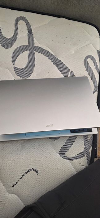 Notebook acer vendo