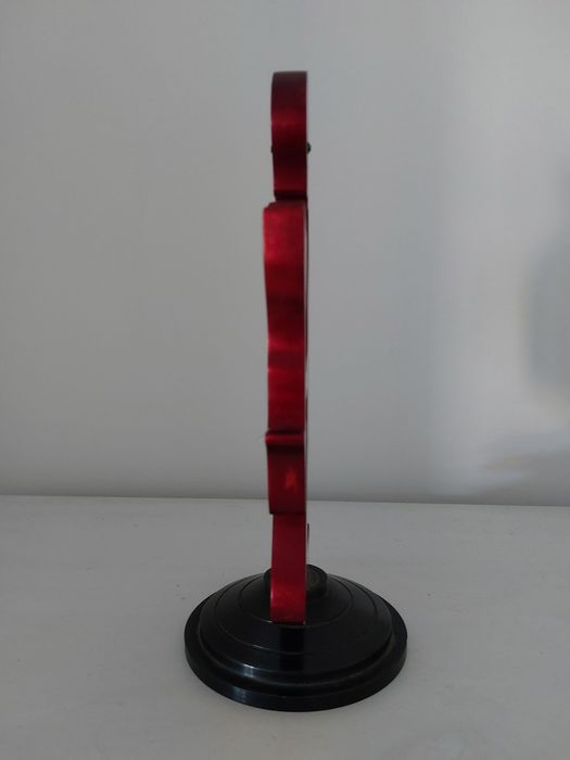Estatueta metálica 25 cm