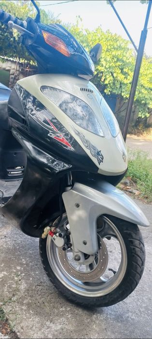 Продам скутер Honling