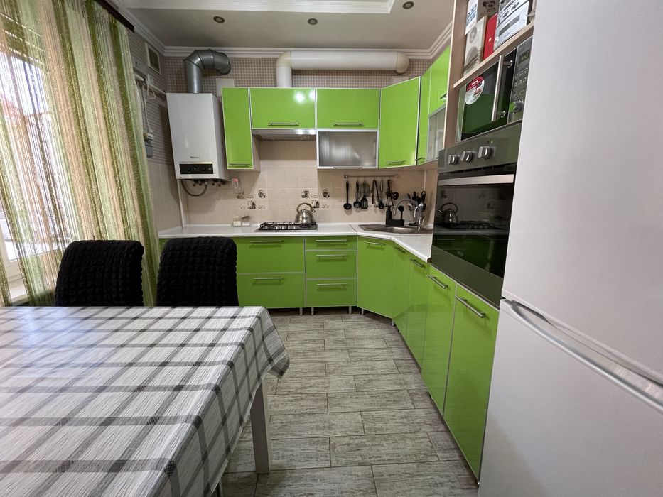 TEРМІНОВО! Таунхаус в с.Олександрівка