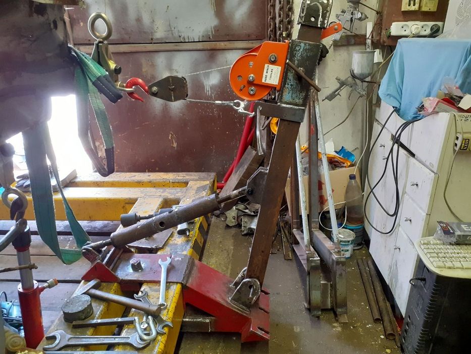 Стапель. Платформа с лапами