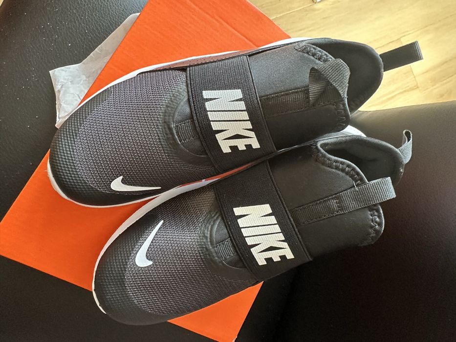 Кросівки Nike Flex Runner 4, 35 p
