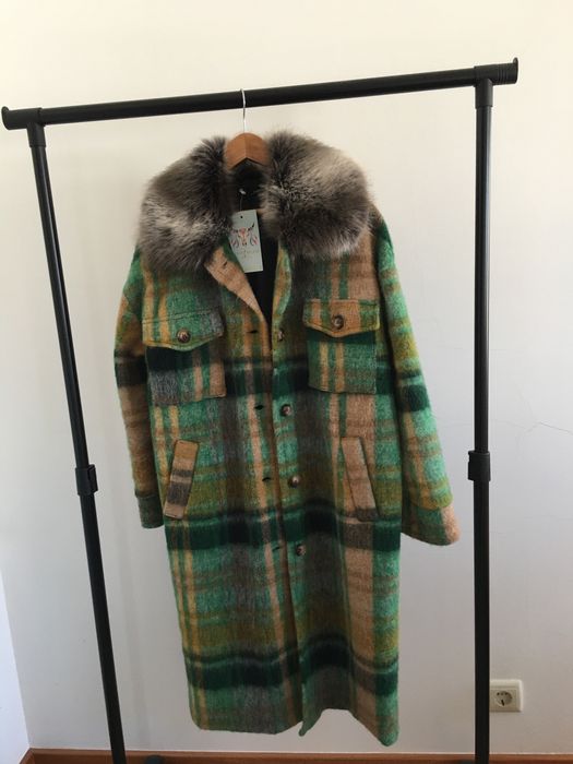 Casaco comprido novo