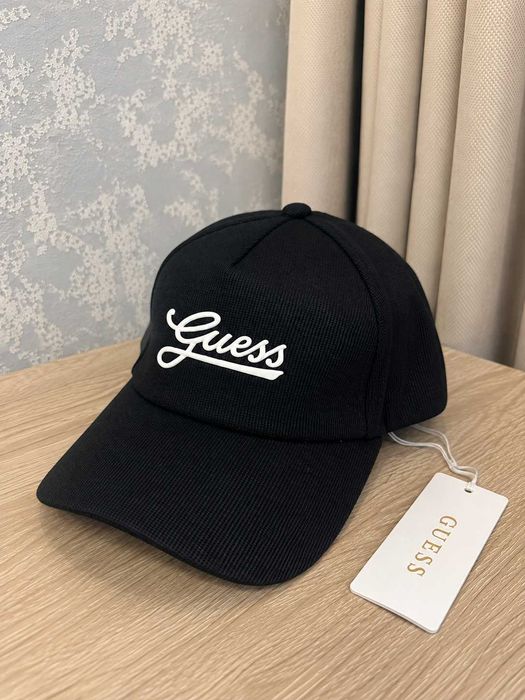 Кепка GUESS з домішкою вовни, оригінал, нова