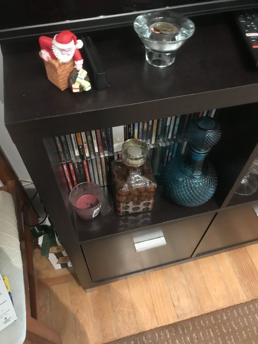 Movel prateleiras com portas