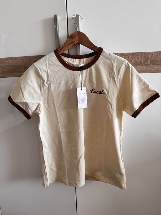 нова бежева футболка coach M(38) молочна щільна прямий крій slim fit