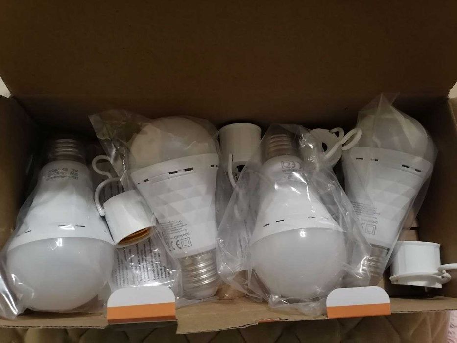 Лампочка з акумулятором, Самозаряджаюча Е 27 9 Вт Фонарик Аварійна Опт