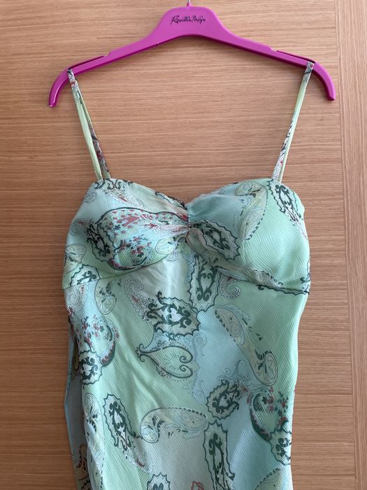 Vestido de festa ou cerimónia