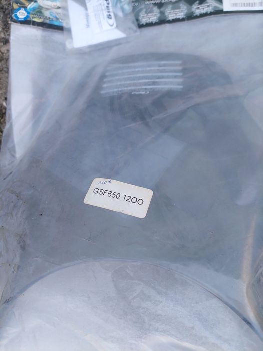 Szyba owiewka Suzuki