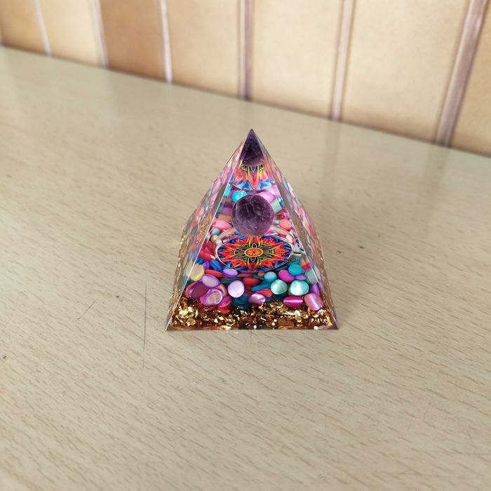 Pedra Pirâmide Cristal de Energia Reiki Chakra
