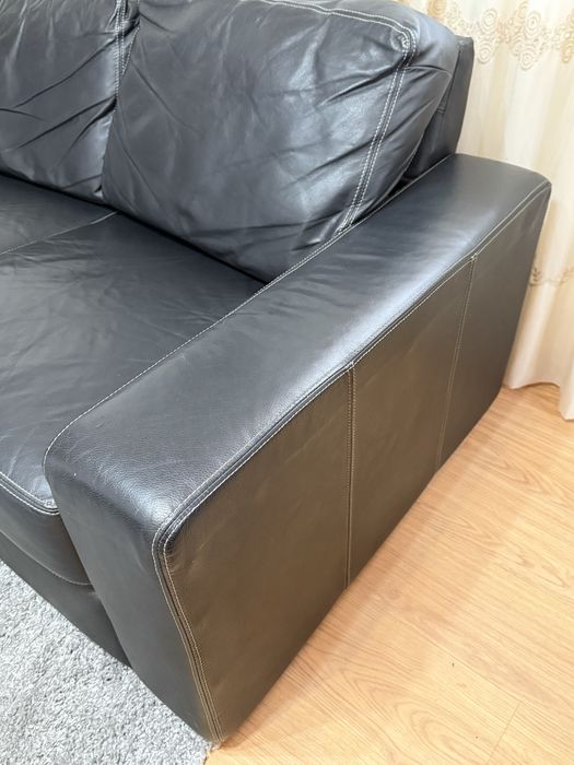 Sofa pele ikea 3 lugares