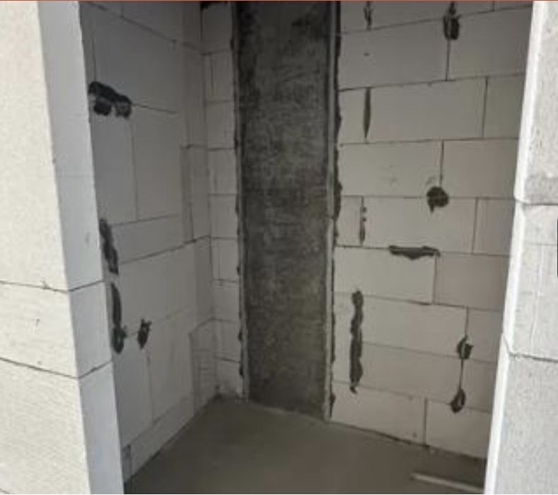 Продам 1 комнатную в новом доме