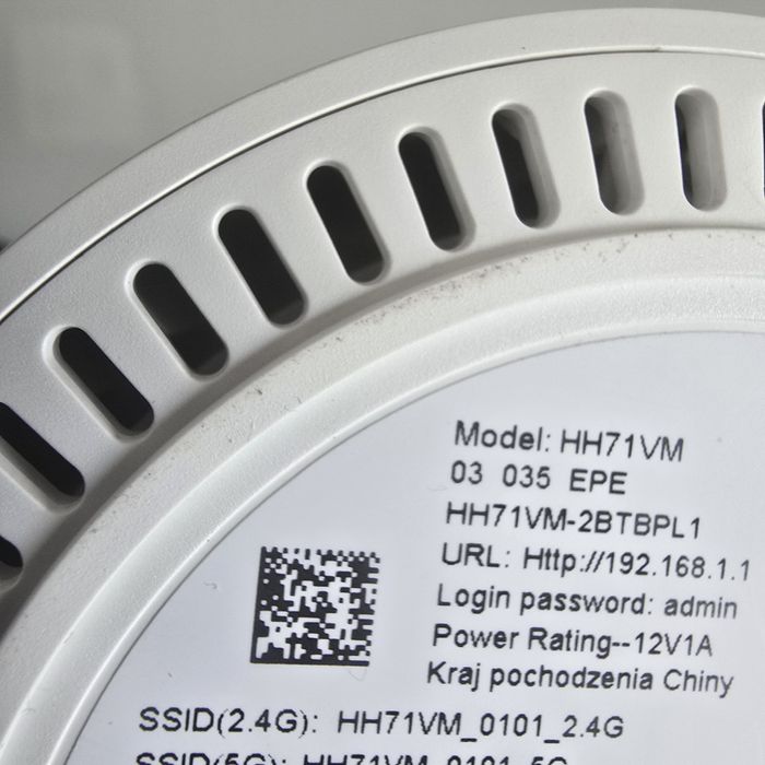 Router Alcatel wejście na kartę sim.