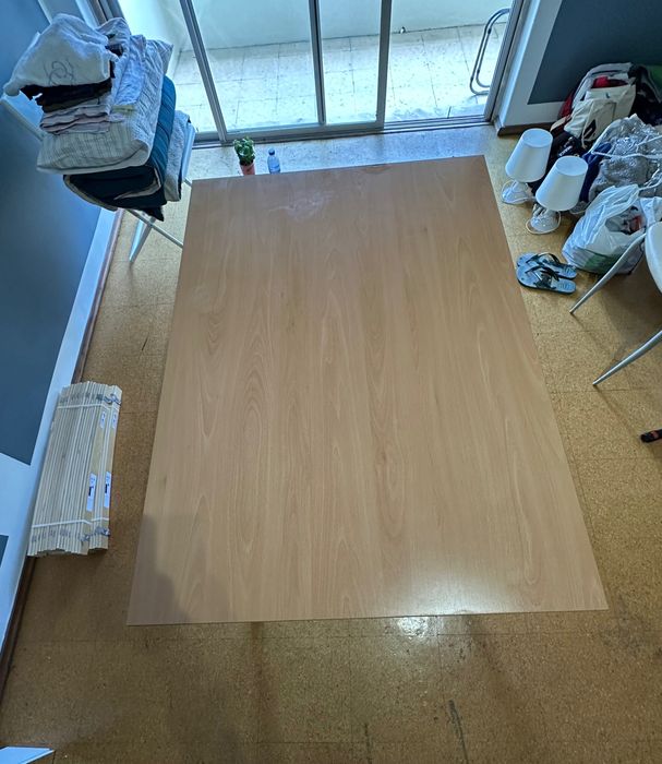 Mesa para sala ou jantar