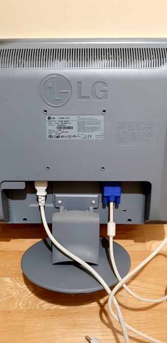Monitor PC  LG e clunas424292543669872642