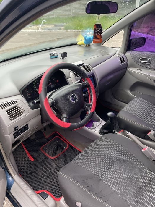 Mazda Premacy 2001р