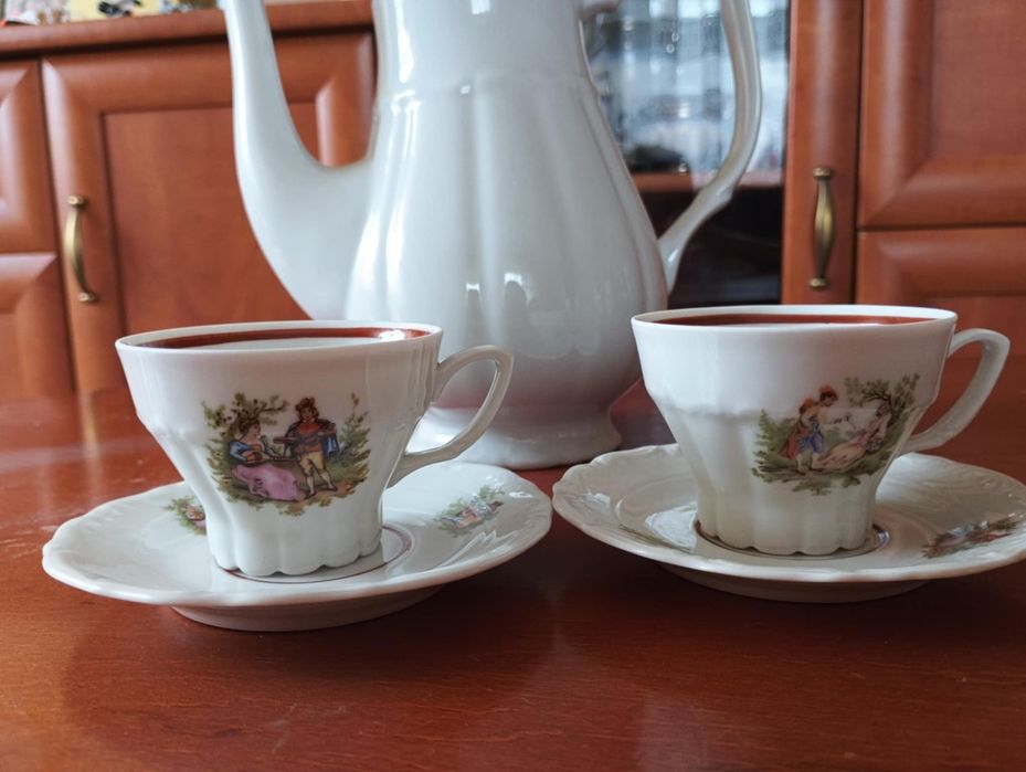 Zestaw porcelany Bogucice PRL – dzbanek + 2 filiżanki ze spodkami