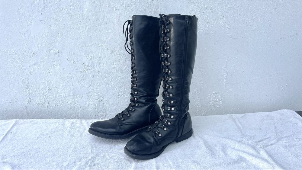 Botas altas pretas