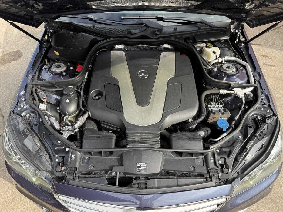 Mercedes-Benz E 350 BlueTEC Auto