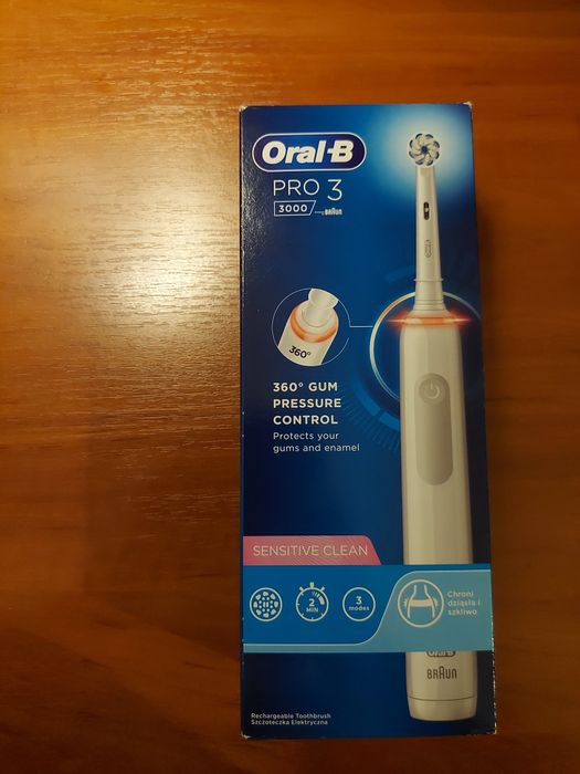 Електрична зубна щітка Oral-B Pro 3 3000