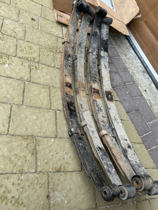 Ресори на джип вранглер 1993-1996