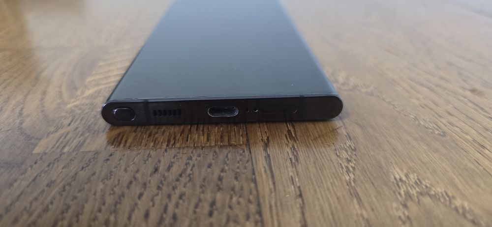 Samsung Galaxy S22 Ultra 5G 8/128GB Snapdragon Android 16 Black Отличное ИДЕАЛ U1