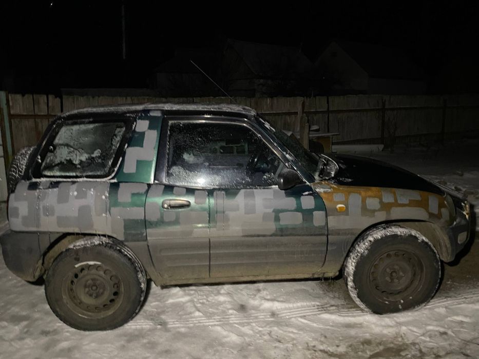 Продам Toyota rav4 ( равлик)