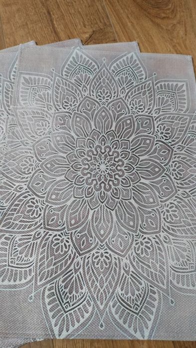 Zestaw 4 sztuk, nowych boho podkładek stołowych w wymiarze 30,48x45,72
