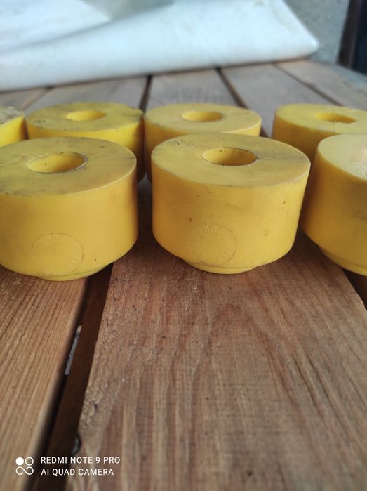 УАЗ Хантер Патріот сайлентблоки передніх важелів "клюшок"