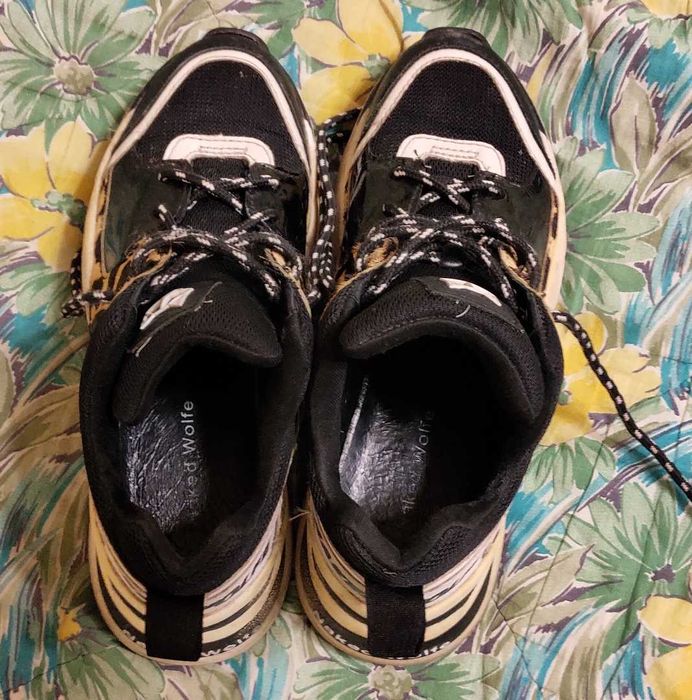 Зимние кроссовки Naked Wolfe 36 размер