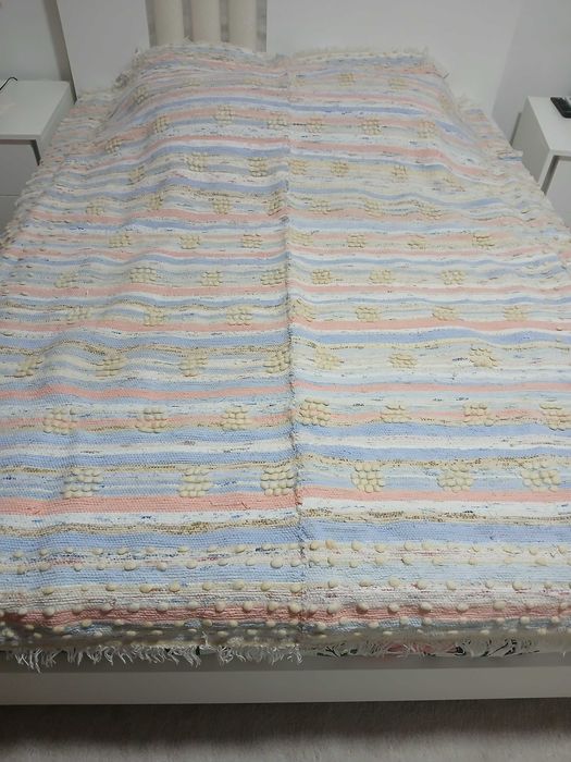 Manta com mais de 70 anos