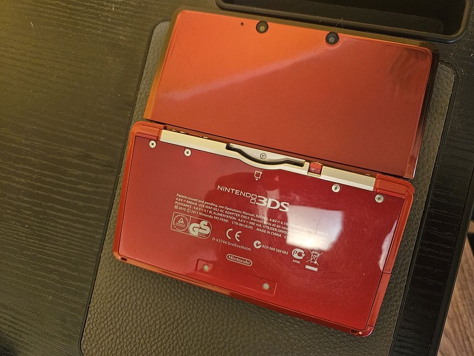 Nintendo 3DS konsola