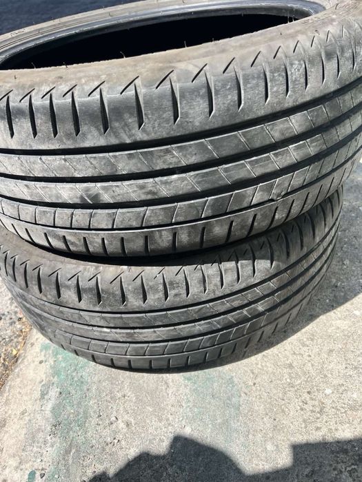 205/45/17 Bridgestone 2 pneus