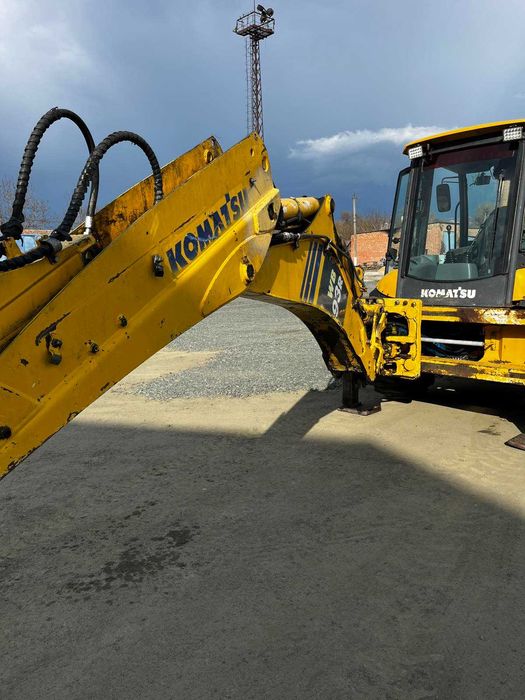 Екскаватор-навантажувач Komatsu WB93R-5, 2007 рік, робочий стан