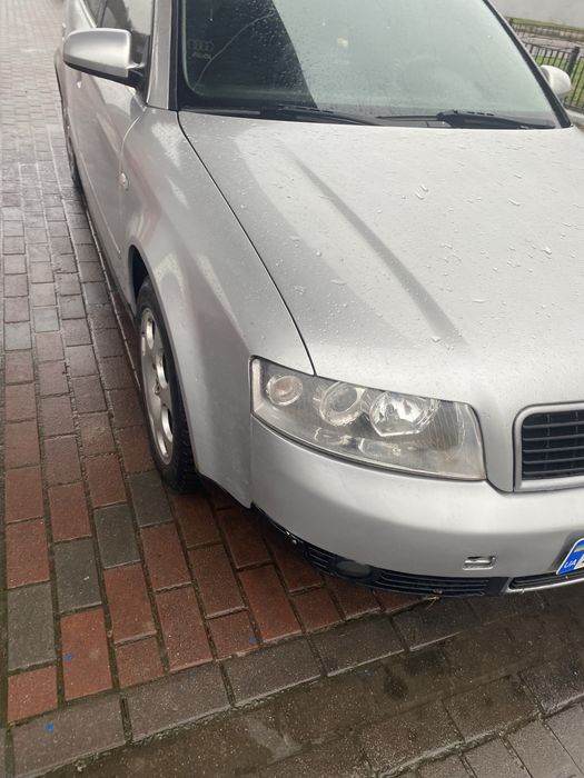 Продам Ауді а4  б6 2.5 тді  масла фільтра замінені гри поміняний