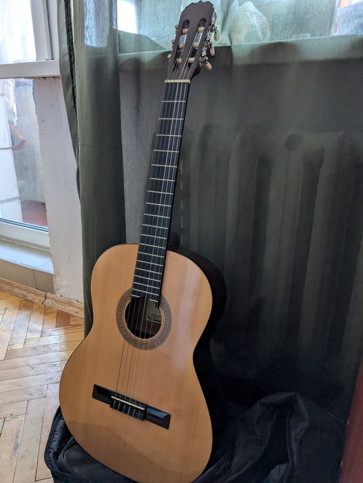 Гітара Hohner HC06