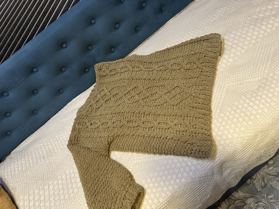 Кардиган з плюшевої пряжі