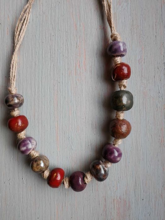 Naszyjnik ceramiczny ręcznie wykonany