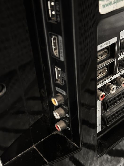 Телевизор Samsung LE40B651