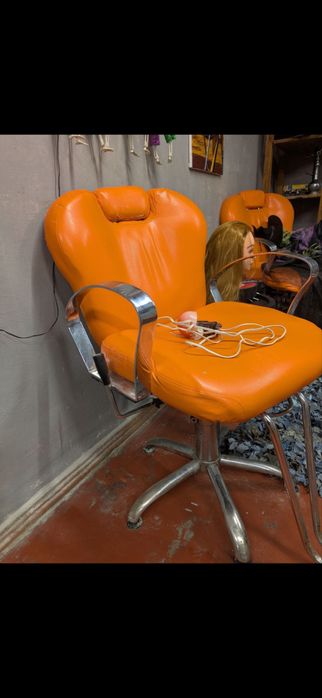 Робоче місце для перукаря/ барбера