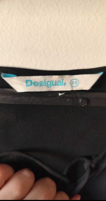 Vestido curto marca Desigual  nunca usado
