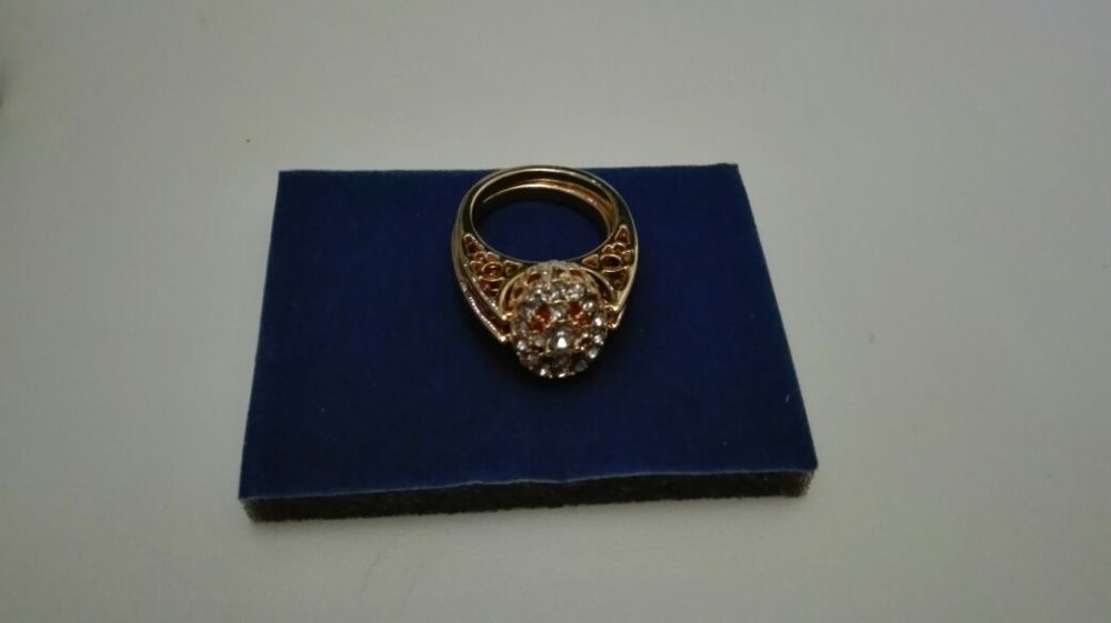 DIA DA MÃE - Anel dourado 2 em 1 AVON